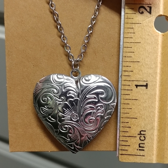 Heart Locket Stainless-Steel Pendant Photo Frame Charm Necklace Stainless Chain - Picture 11 of 14